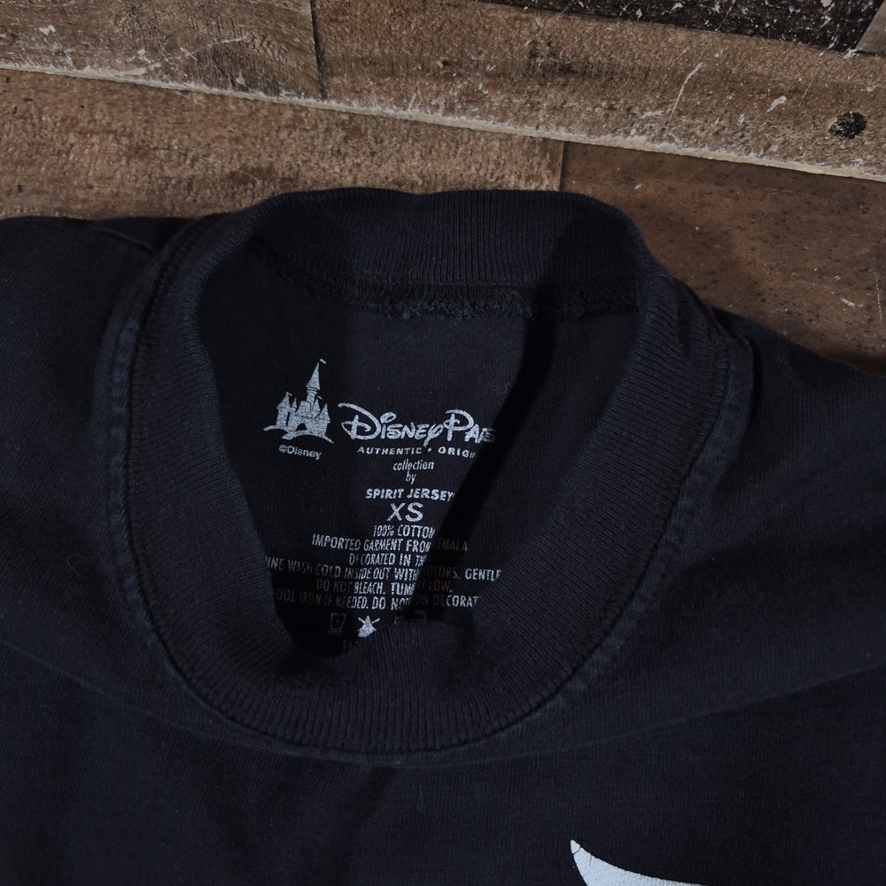 Disney Shirt XS Black Spirit Jersey Disneyland Resort Spell Out Big Logo Park - Picture 6 of 8